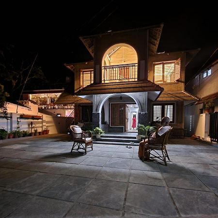 Mickey Homestay Теккади Экстерьер фото