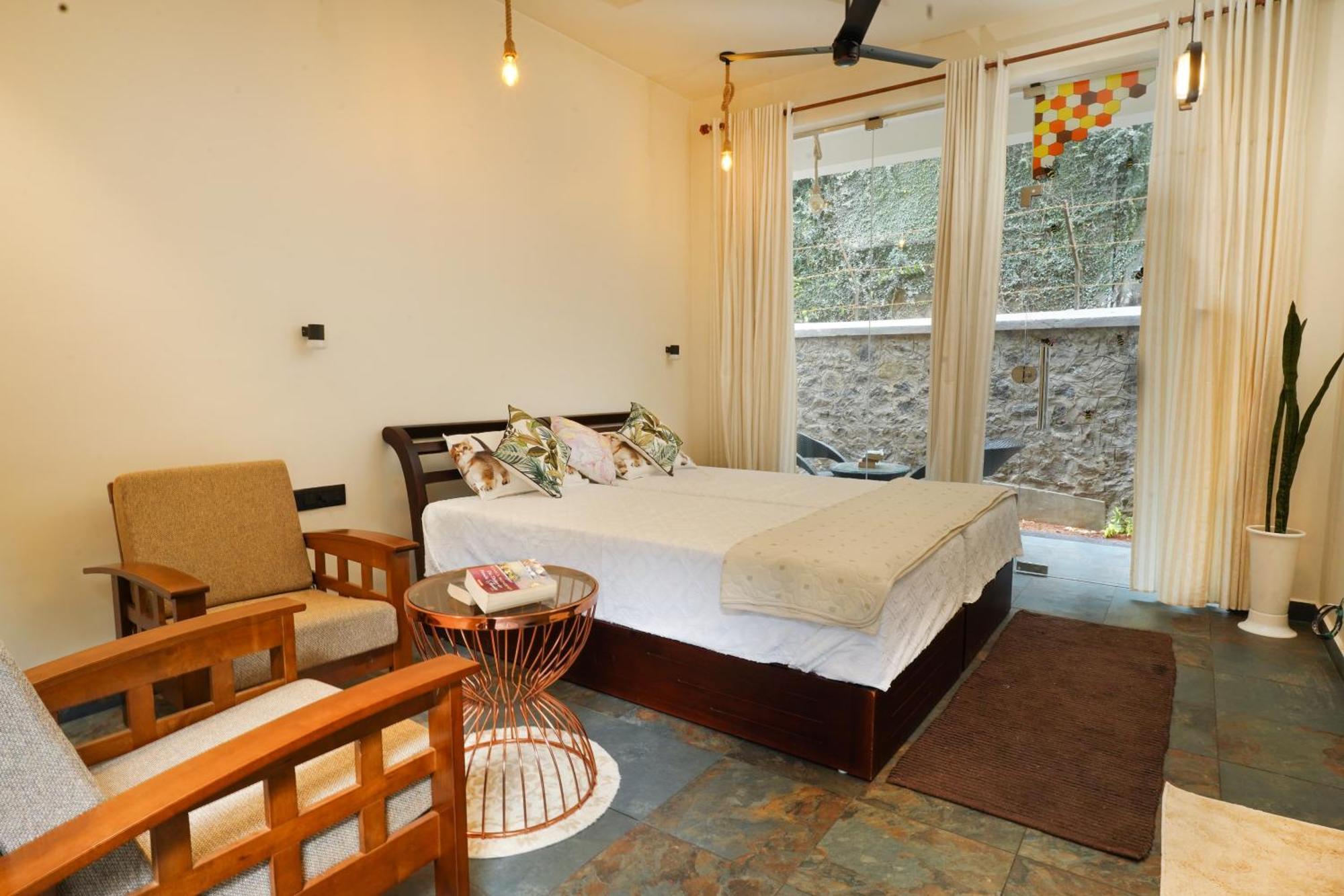 Mickey Homestay Теккади Экстерьер фото